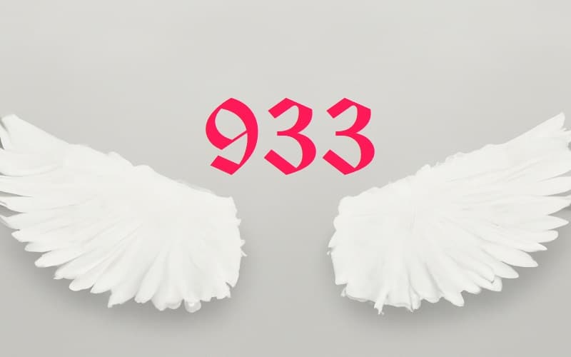 Angel number 933 signifies personal and spiritual growth. It's a call to embrace the changes that come with growth and to trust in the process.